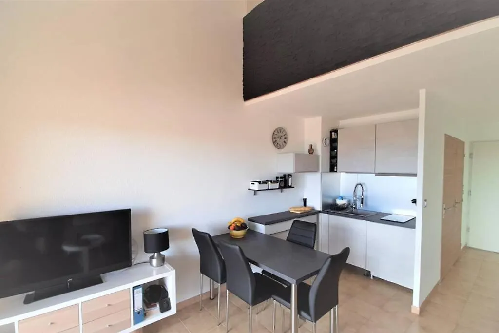 Charmant appartement vue mer à 100m de la plage. Saint Aygulf France